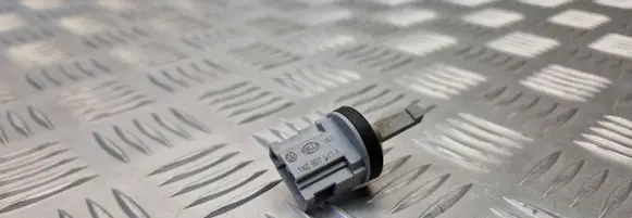 Volkswagen Jetta V Interior temperature sensor 1K0907543A