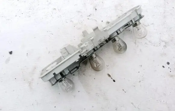Audi A4 S4 B5 8D Tail light bulb cover holder 8D9945257
