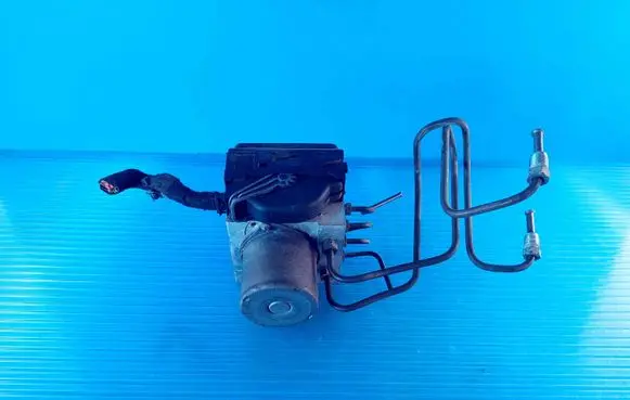 Mercedes-Benz B W245 ABS Pump 0265950505