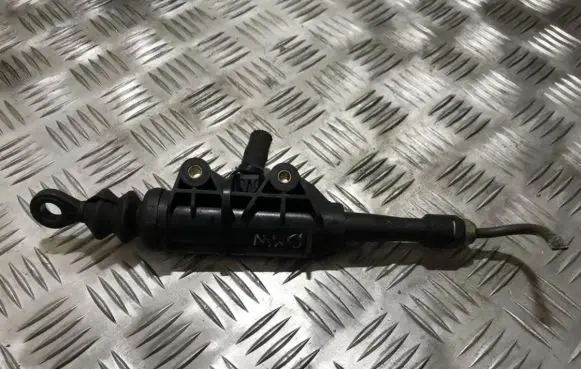 BMW 3 E36 Clutch master cylinder
