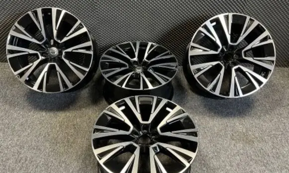 Volvo XC90 R20 alloy rim
