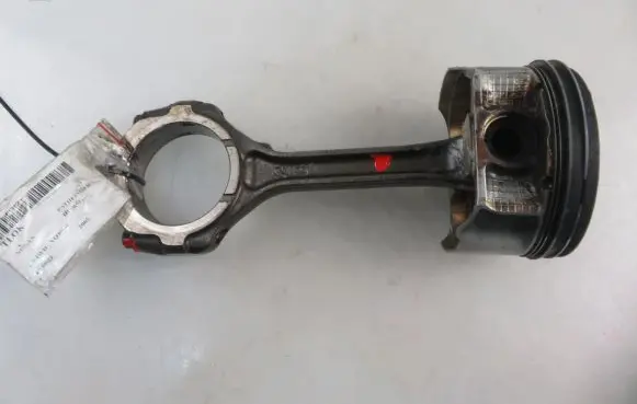 Piston with connecting rod