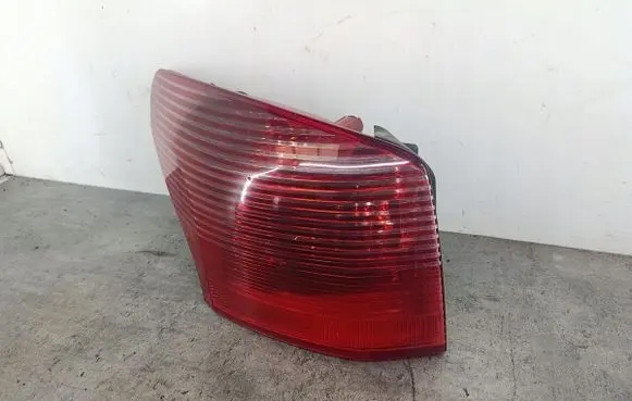Peugeot 407 Rear/tail lights 9641948780