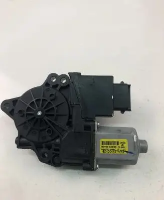 KIA Ceed Front door window regulator motor 82460A2010