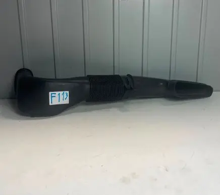 Mercedes-Benz C W204 Air intake duct part FJPA6510903437 A6510903437