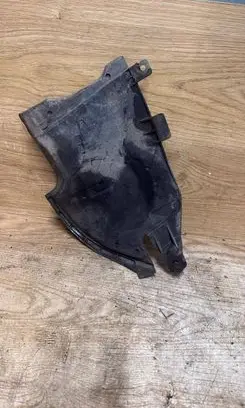Volvo V70 Other under body part 30744318