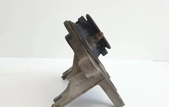 Renault Trafic III (X82) Gearbox mounting bracket 112228161R