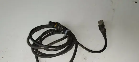 Mercedes-Benz Sprinter W906 ABS rear brake sensor A9065400217
