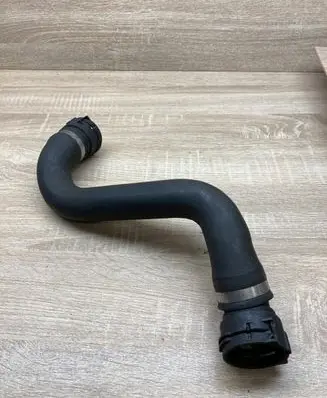 BMW 3 E90 E91 Engine coolant pipe/hose 7797258