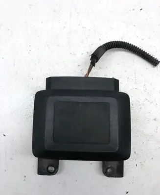 Seat Leon (5F) Distronic sensor radar 5Q0907561H 5Q0907572H 0203300996