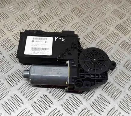 Volkswagen Phaeton Front door window regulator motor E038060505 0130821964