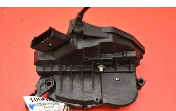 Ford Focus Front door lock BM5A-A21813-AE