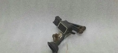 BMW Z4 E89 Rear air suspension level height sensor 6784695