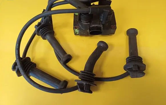 High voltage ignition coil