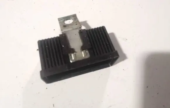 Coolant fan relay