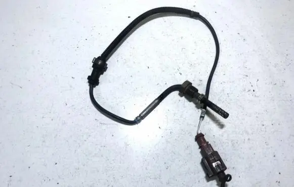 Audi A4 S4 B8 8K Exhaust gas temperature sensor 03l906088d