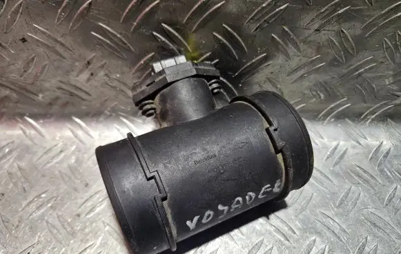 Chrysler Voyager Mass air flow meter 0281002132 4861076