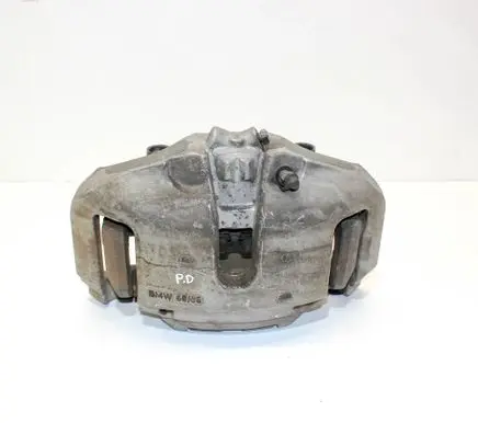 BMW 5 F10 F11 Front brake caliper 6786818