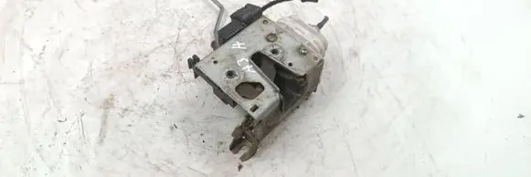 Audi A3 S3 8L Front door lock 8L0173B