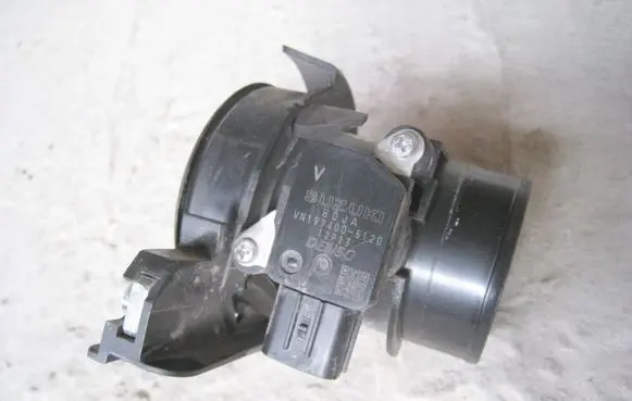 Suzuki SX4 Mass air flow meter VN1974005120 1974005120
