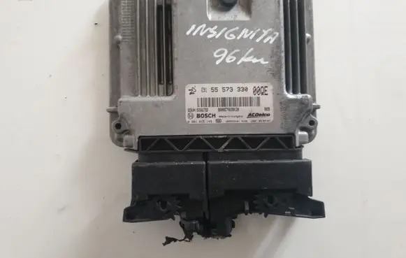 Opel Insignia A Engine control unit/module 55573330 0281015149