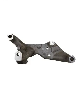 Subaru Outback (BS) Engine mounting bracket