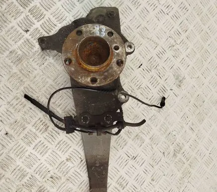 BMW 7 F01 F02 F03 F04 Front wheel hub