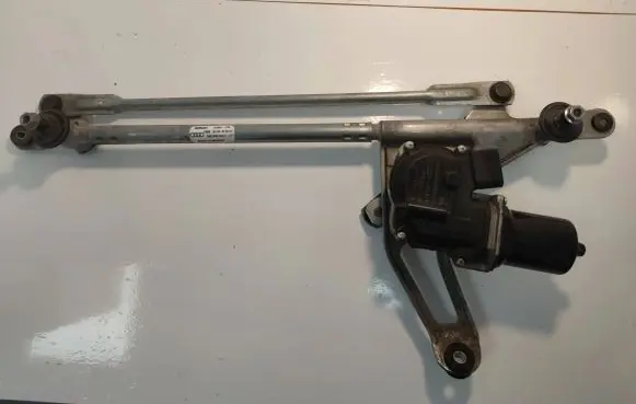 Audi Q5 SQ5 Front wiper linkage and motor 80B955023A 2402180244 A9391310