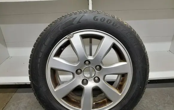 Volvo V70 R16 alloy rim 31200601