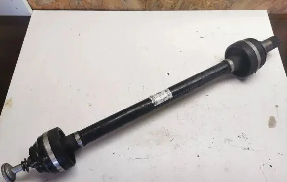 BMW 8 G14 Rear driveshaft 8689577 0553181687337 19B1285G0167
