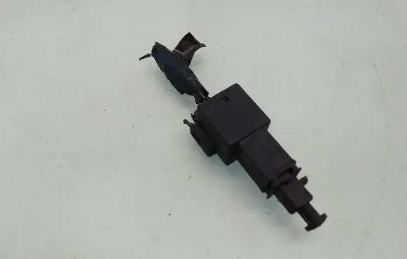 Brake pedal sensor switch