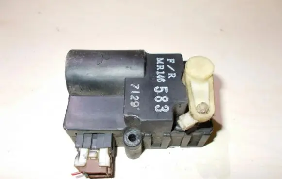 Mitsubishi Carisma Air flap motor/actuator mr146583