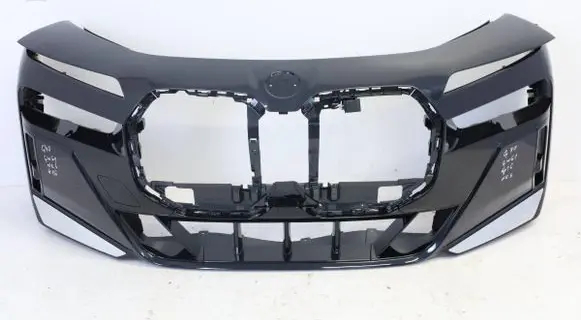BMW 7 G70 Front bumper 5664483302
