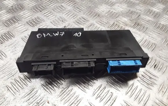 BMW 7 F01 F02 F03 F04 Comfort/convenience module 10681810 9203598 532487Q08