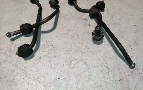 Ford Transit Fuel injector supply line/pipe 