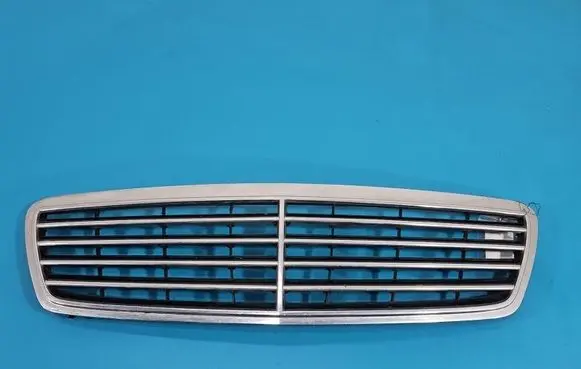 Mercedes-Benz C W203 Front bumper upper radiator grill A2038800483 IMPRK1578220