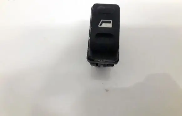 Citroen Xsara Picasso Electric window control switch