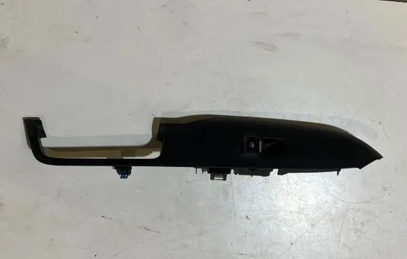 Ford Mustang VI Electric window control switch FR3B14528A