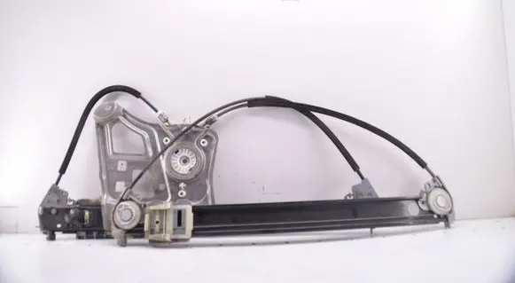 Mercedes-Benz S W220 Front door electric window regulator 2207200346