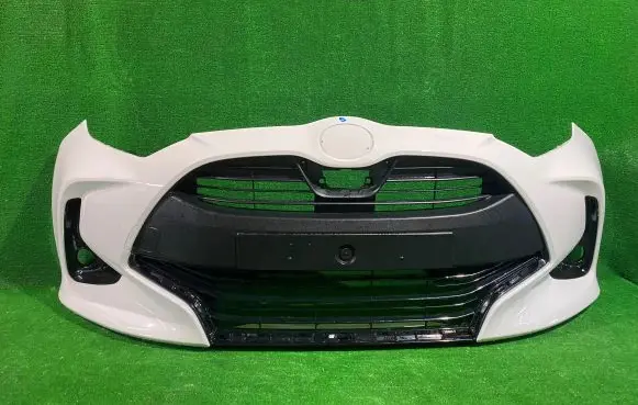 Toyota Yaris XP210 Front bumper