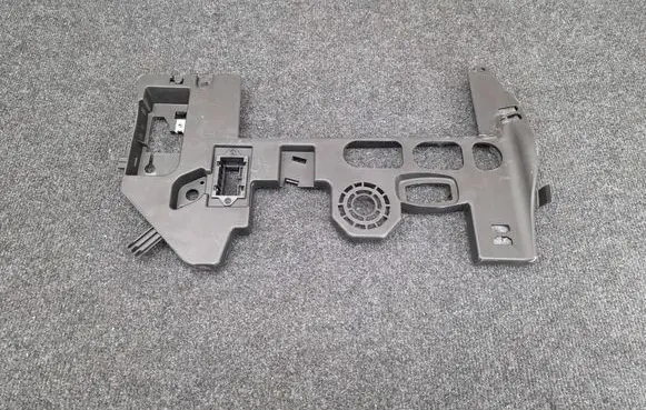 Dashboard lower bottom trim panel