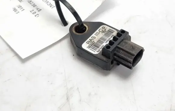Fiat Freemont Airbag deployment crash/impact sensor