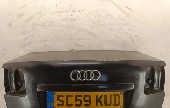 Audi A8 S8 D3 4E Tailgate/trunk/boot lid 