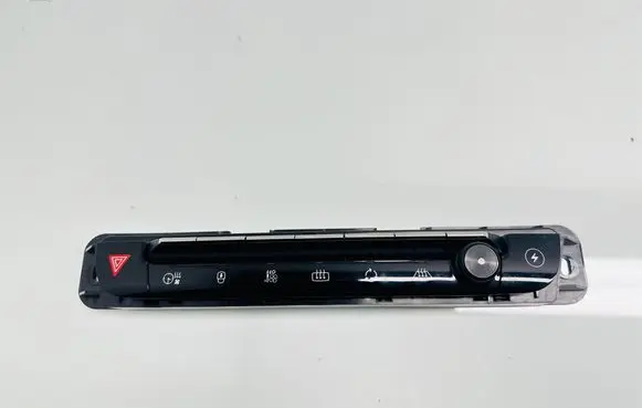 Citroen C5 Aircross Climate control unit 98332600XU 98332600XD 001600