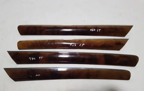 Mercedes-Benz ML W164 Front door trim bar A1647301522BBM A1647301522 A1647201622