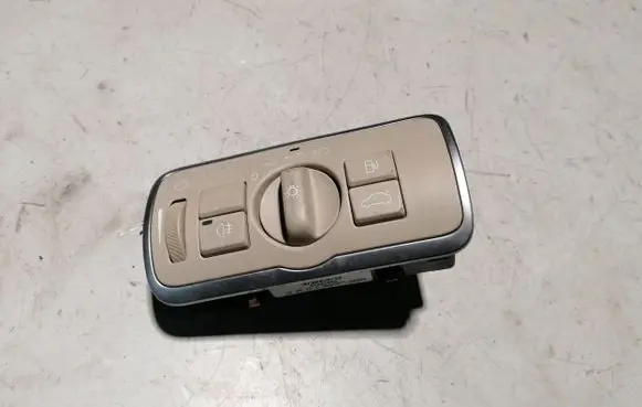 Volvo S60 Light switch 31443840