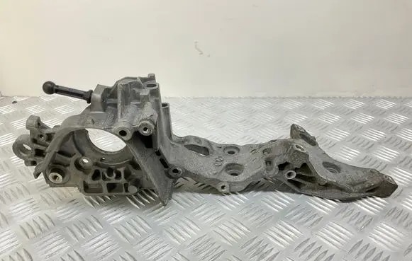 Audi A4 S4 B9 Fuel pump bracket 04L903143B