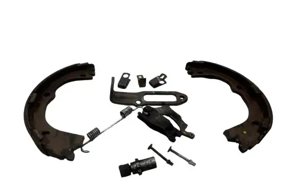 Hyundai Tucson TL Handbrake/parking brake pads 
