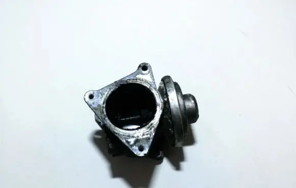 Jeep Patriot EGR valve 038129637
