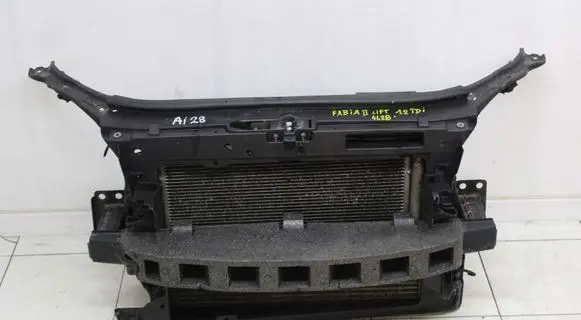 Skoda Fabia Mk2 (5J) Front piece kit 